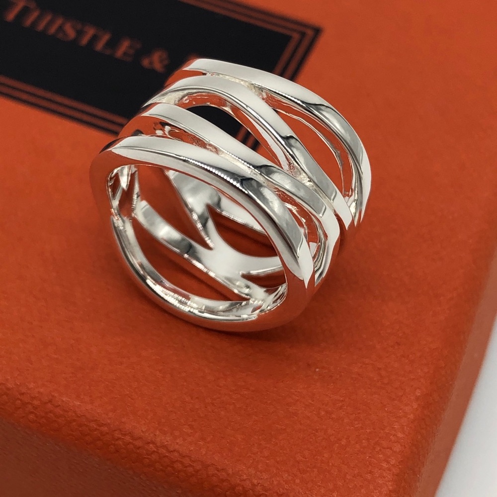 Thistle & Bee silver ring